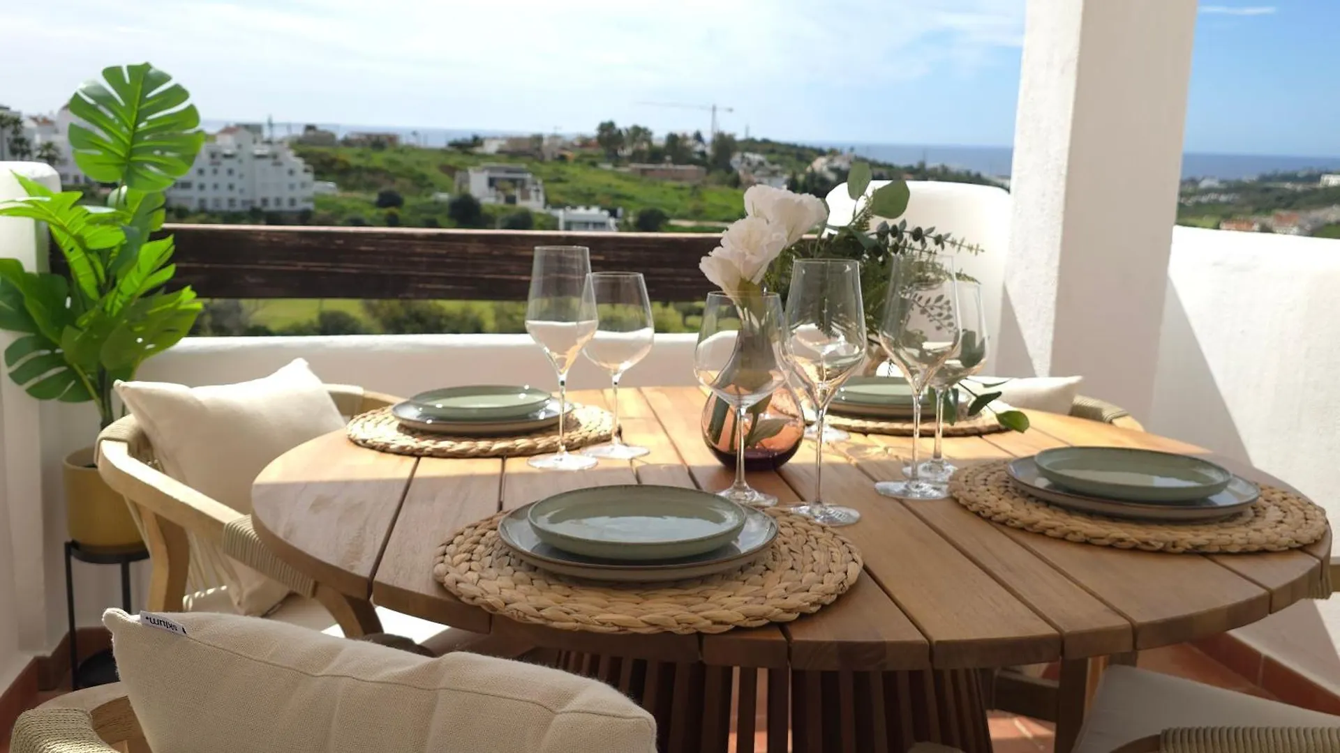 Superior Golf And Holiday Penthouse In Costa Del Sol contacts